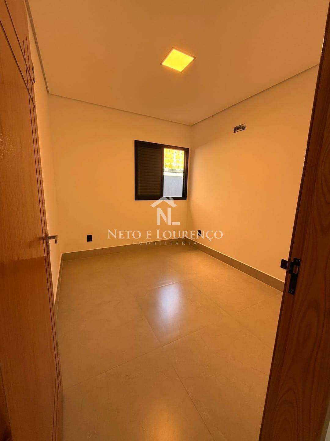 Casa à venda com 3 quartos, 120m² - Foto 13