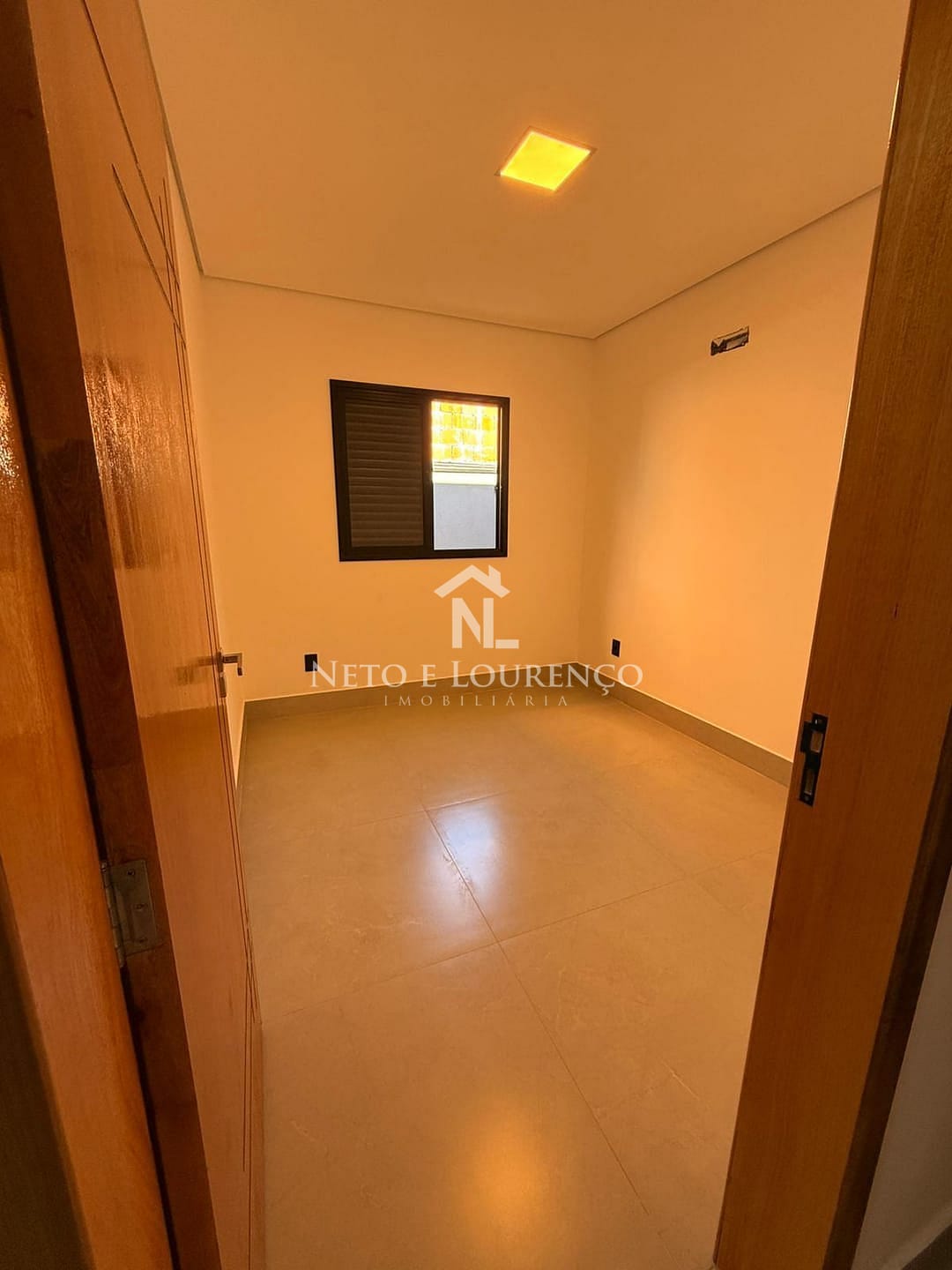 Casa à venda com 3 quartos, 120m² - Foto 12