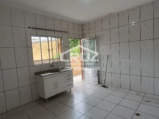 Casa com 55m² 1 quarto e 1 banheiro, para alugar, no bairro Serpa em Caieiras
