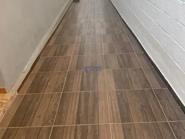 Casa com 250m² 3 quartos e 1 banheiro, à venda, no bairro Jardim Satélite em São José dos Campos