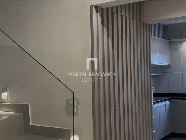 Casa com 60m² 2 quartos e 3 banheiros, à venda, no bairro Jardim Recreio em Bragança Paulista