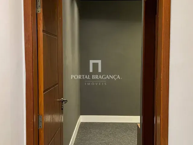 Casa com 60m² 2 quartos e 3 banheiros, à venda, no bairro Jardim Recreio em Bragança Paulista