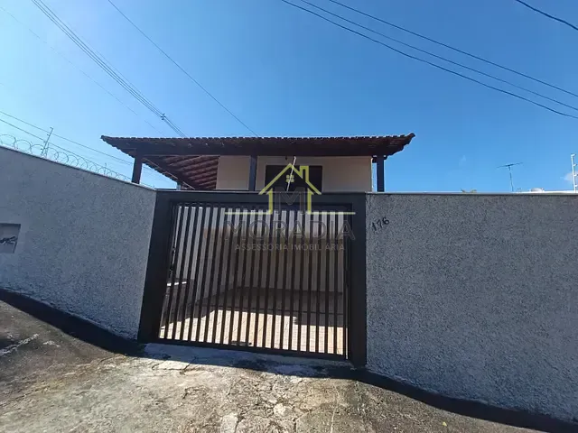 Casa com 200m² 3 quartos e 2 banheiros, para alugar, no bairro Jardim Agenor de Lima em Guaxupé
