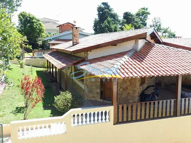 Casa com 759m² 4 quartos e 4 banheiros, para alugar, no bairro Vista Alegre em Vinhedo