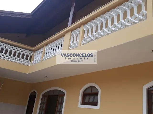 Casa com 318m² 3 quartos e 3 banheiros, à venda, no bairro Vila Maria em São José dos Campos