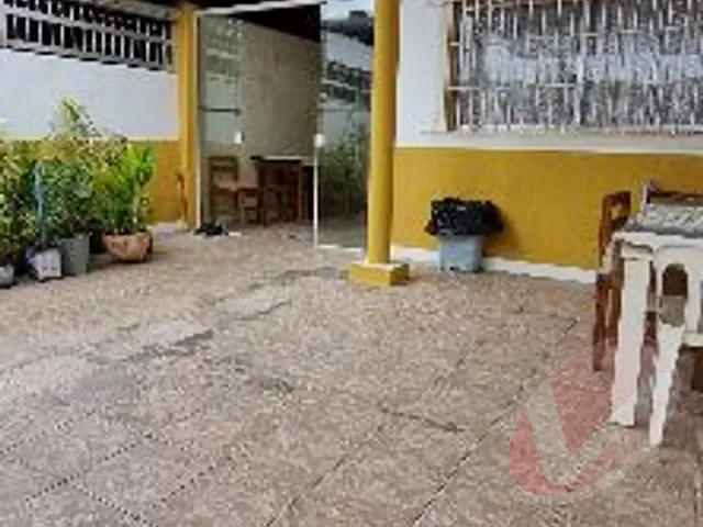 Casa com 127m² 2 quartos e 1 banheiro, à venda, no bairro Caiçara em Praia Grande