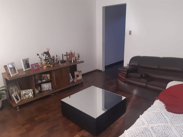 Casa com 230m² 2 quartos e 1 banheiro, à venda, no bairro Jardim Bela Vista em São João da Boa Vista