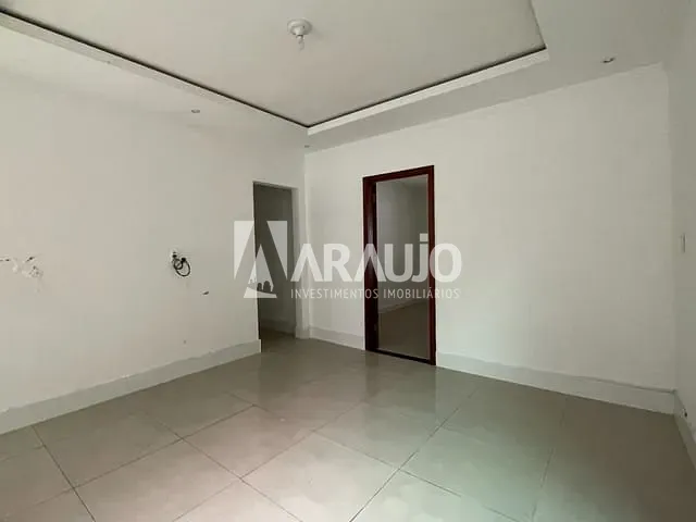 Casa com 200m² 4 quartos e 4 banheiros, à venda, no bairro São Vicente em Itajaí
