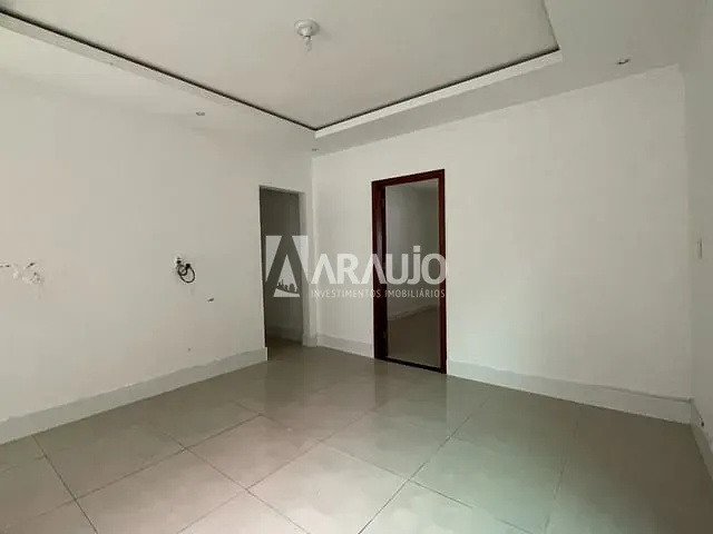 Casa com 200m² 4 quartos e 4 banheiros, à venda, no bairro São Vicente em Itajaí