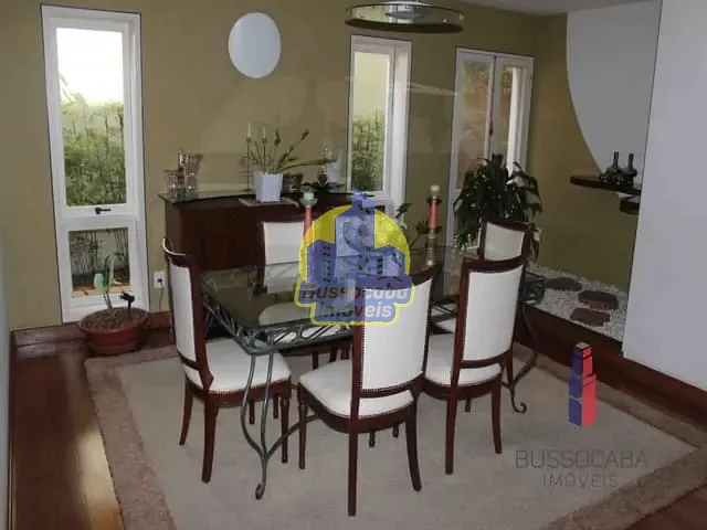 Casa com 579m² 4 quartos e 2 banheiros, à venda, no bairro Parque dos Príncipes em São Paulo