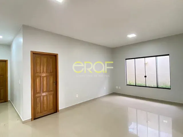Casa com 350m² 5 quartos e 3 banheiros, à venda, no bairro Vila Aurora em Formosa