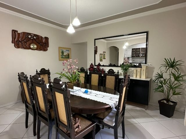 Casa com 218m² 2 quartos e 2 banheiros, à venda, no bairro Campo Verde em Americana