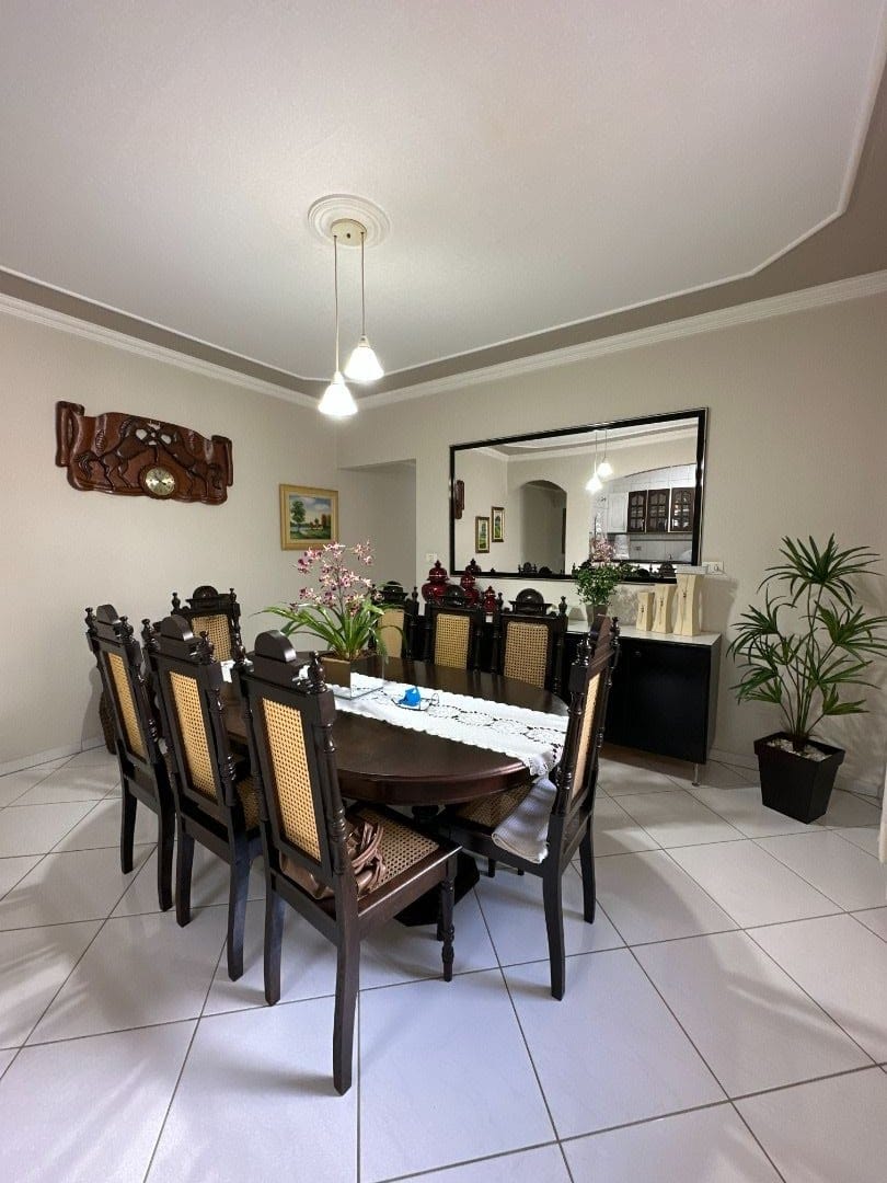 Casa, 2 quartos, 200 m² - Foto 2