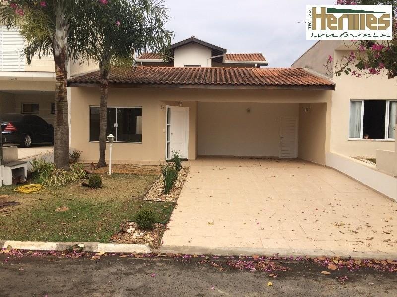 Casa, 4 quartos, 220 m² - Foto 1