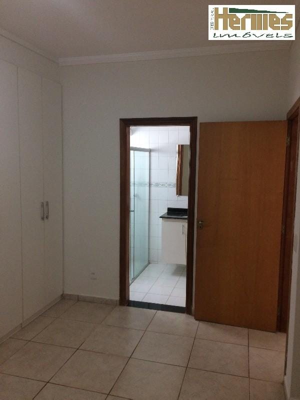 Casa, 4 quartos, 220 m² - Foto 10