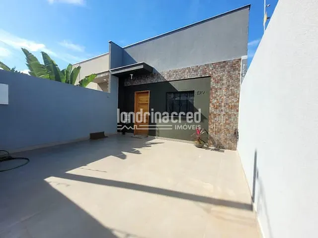 Casa com 140m² 2 quartos e 2 banheiros, à venda, no bairro Jardim Tókio em Londrina