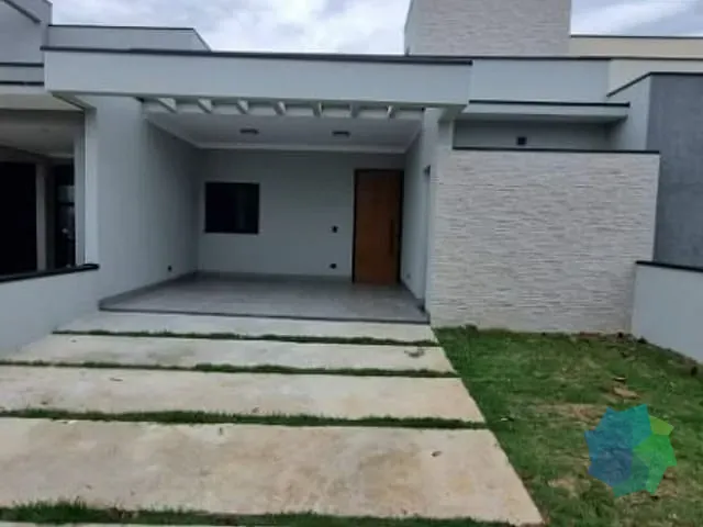 Casa com 175m² 3 quartos e 2 banheiros, à venda, no bairro Loteamento Terras de São Pedro e São Paulo em Salto
