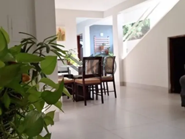 Casa com 720m² 6 quartos e 4 banheiros, à venda, no bairro Santa Cruz 1 em Cuiabá
