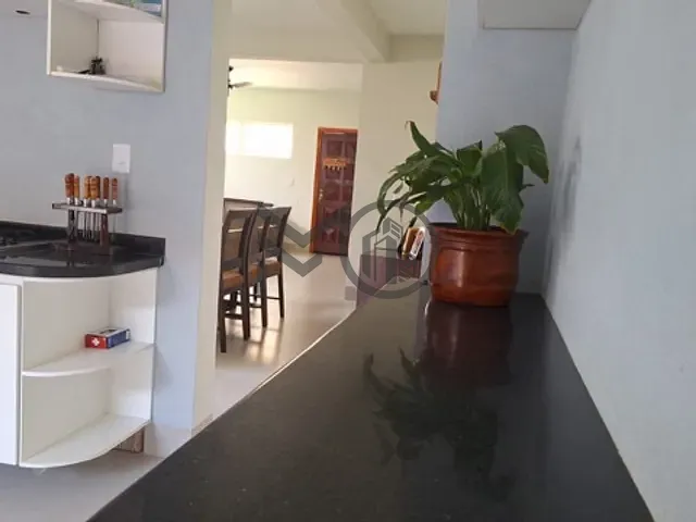 Casa com 720m² 6 quartos e 4 banheiros, à venda, no bairro Santa Cruz 1 em Cuiabá