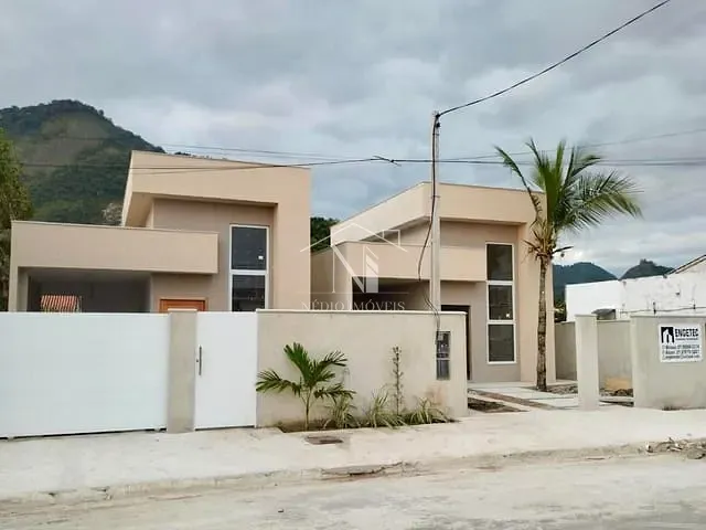 Casa 2 quartos e 1 banheiro, à venda, no bairro Manu Manoela em Maricá