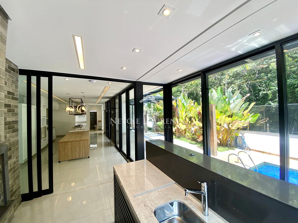Casa, 3 quartos, 328 m² - Foto 11