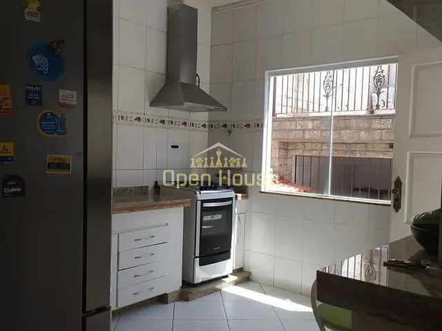 Casa 3 quartos e 4 banheiros, à venda, no bairro Jardim Belvedere em Volta Redonda
