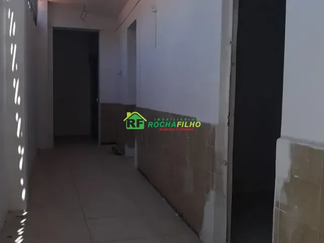 Casa com 162m², à venda ou para alugar, no bairro Centro em Teresina