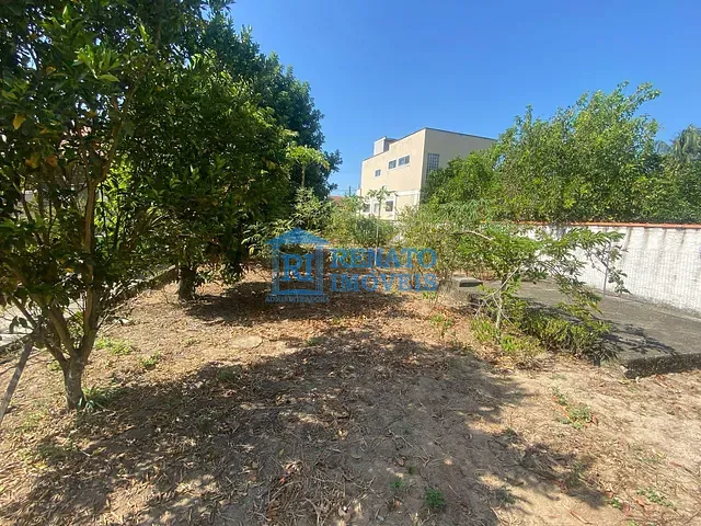 Casa 2 quartos e 2 banheiros, à venda, no bairro Centro em Maricá