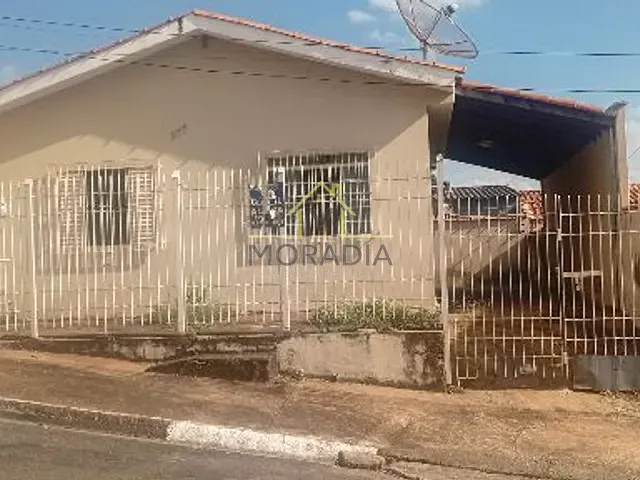 Casa com 250m² 2 quartos e 1 banheiro, para alugar, no bairro Parque dos Municípios II em Guaxupé