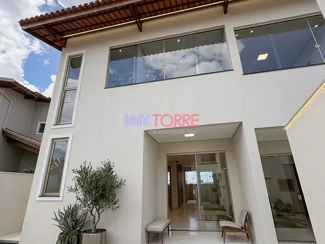 Casa 3 quartos e 3 banheiros, à venda, no bairro Novo Horizonte em Itabuna