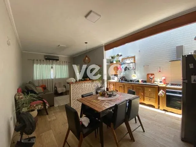 Casa com 125m² 2 quartos e 2 banheiros, à venda, no bairro Parque Urupês em Taubaté
