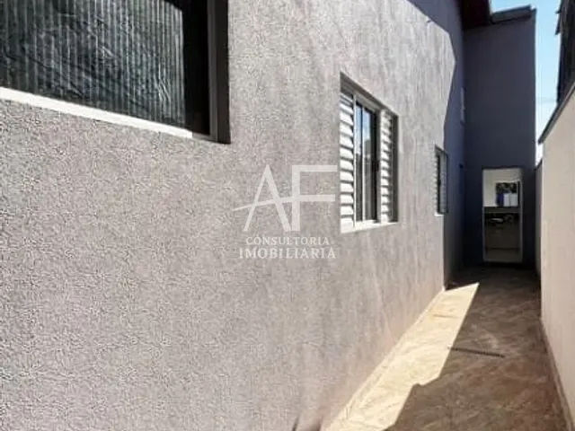 Casa com 125m² 2 quartos e 2 banheiros, à venda, no bairro Jardim Sandra Maria em Taubaté
