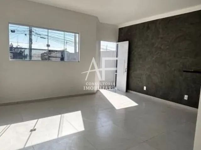 Casa com 125m² 2 quartos e 2 banheiros, à venda, no bairro Jardim Sandra Maria em Taubaté