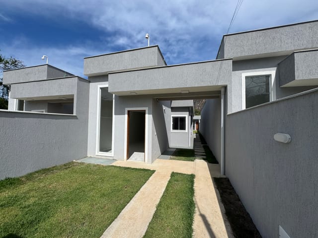 Casa com 217m² 2 quartos e 3 banheiros, à venda, no bairro Itaocaia Valley (Itaipuaçu) em Maricá