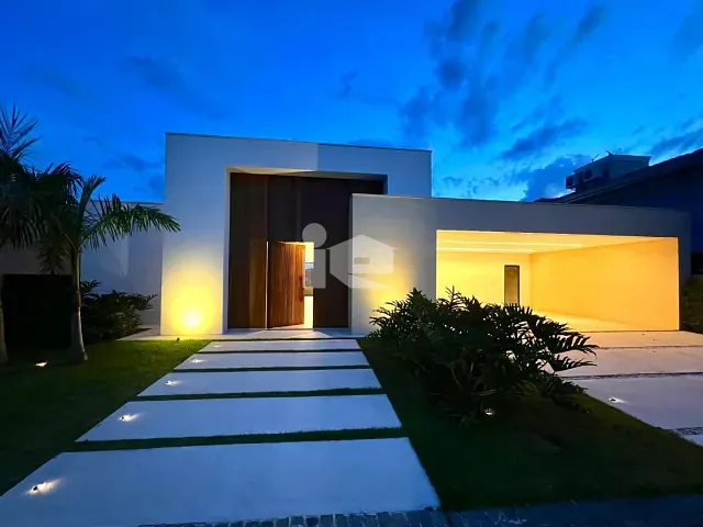 Casa com 721m² 3 quartos e 6 banheiros, à venda, no bairro Jardim Ana Eliza em Cambé