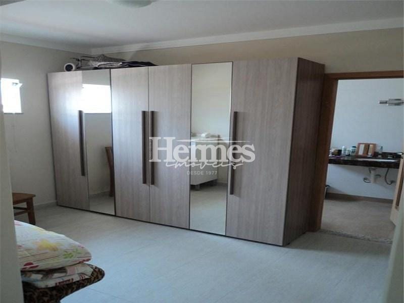 Casa, 3 quartos, 305 m² - Foto 17