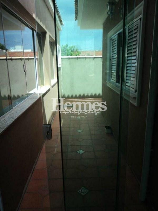 Casa, 3 quartos, 305 m² - Foto 34