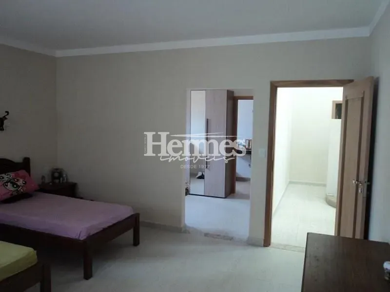 Casa, 3 quartos, 305 m² - Foto 19
