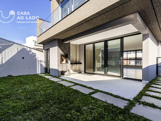 Casa 3 quartos e 4 banheiros, à venda, no bairro Bairro Alto em Curitiba