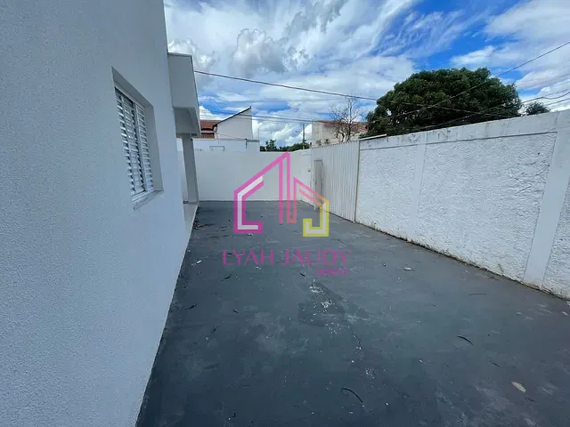 Casa com 220m² 3 quartos e 2 banheiros, à venda, no bairro Boa Esperança em Cuiabá