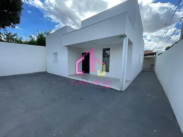 Casa com 220m² 3 quartos e 2 banheiros, à venda, no bairro Boa Esperança em Cuiabá