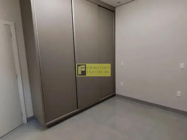 Casa com 360m² 3 quartos e 4 banheiros, à venda, no bairro Quinta do Lago em São José do Rio Preto