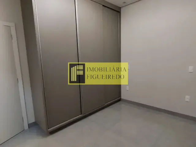 Casa com 360m² 3 quartos e 4 banheiros, à venda, no bairro Quinta do Lago em São José do Rio Preto