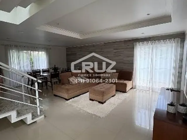 Casa com 1000m² 5 quartos e 5 banheiros, à venda, no bairro Alpes de Caieiras em Caieiras