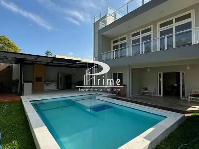 Casa com 450m² 8 quartos e 10 banheiros, para alugar, no bairro Itacoatiara em Niterói