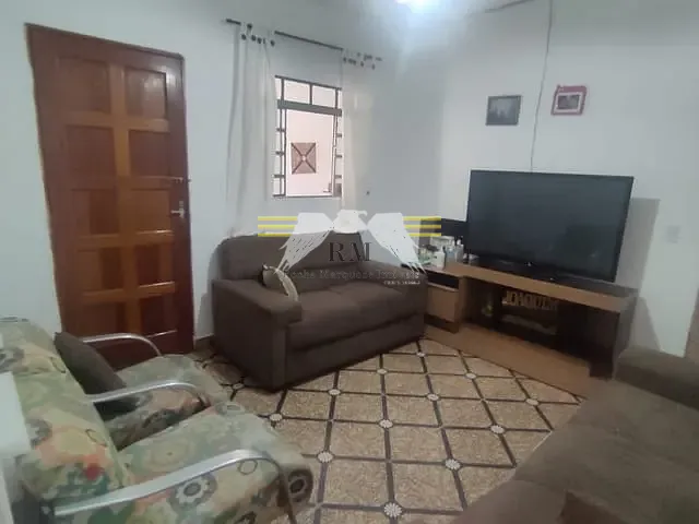 Casa com 195m² 8 quartos e 5 banheiros, à venda, no bairro Jardim Vila Formosa em São Paulo