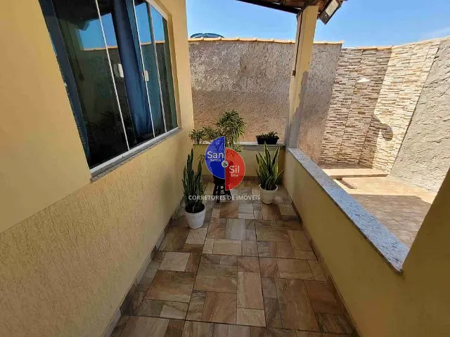 Casa com 300m² 3 quartos e 2 banheiros, à venda, no bairro Praia do Imperador (Praia de Mauá) em Magé