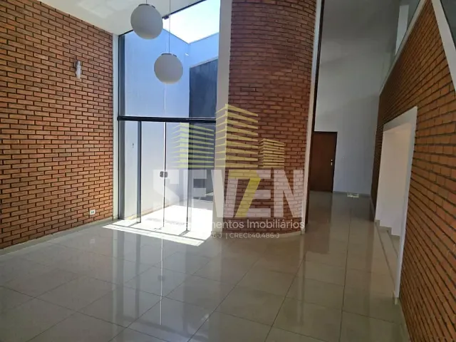 Casa com 350m², à venda, no bairro Jardim América em Bauru