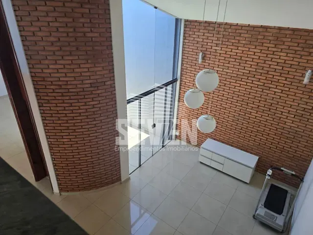 Casa com 350m², à venda, no bairro Jardim América em Bauru