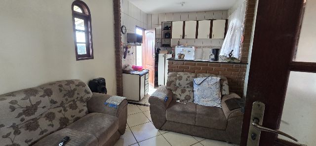 Casa com 360m² 3 quartos e 3 banheiros, à venda, no bairro Alto dos Pinheiros em Juiz de Fora